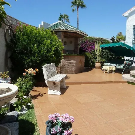 Casa Rosa, Fuente Del Baden, Villa Nerja